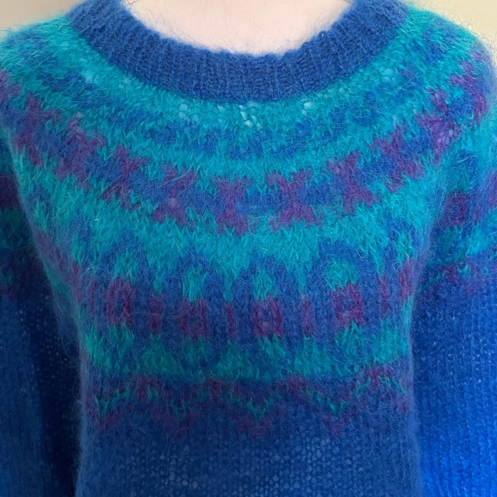 Icelandic Mohair/Wool Sweater. Size Small - Picture 2 of 10